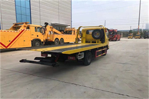 达尔罕茂明安联合旗非事故拖车