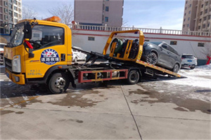 达尔罕茂明安联合旗救援拖车费用怎么算